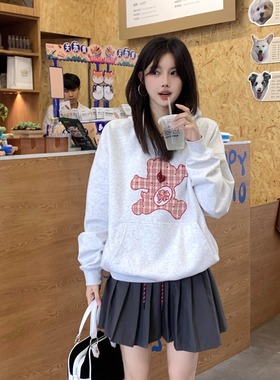 SYMOCOLOR 2025年可爱小熊贴布刺绣连帽卫衣长袖宽松百搭男女上衣