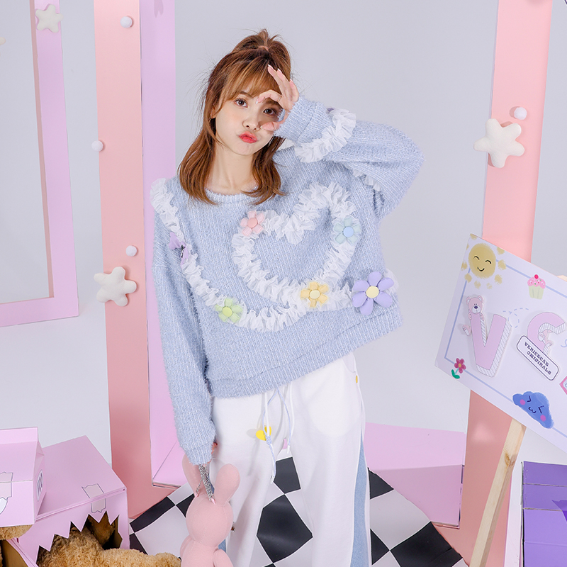 圆领甜美宽松立体花朵雾霾蓝毛衣