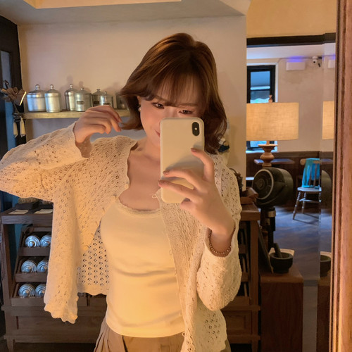 ower April秋季新品女装空钩花花边长袖罩衫女针织开衫