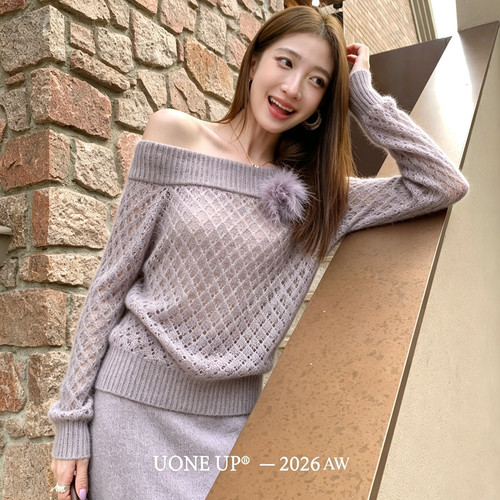 UONE-浪漫小女人针织毛衣+显瘦半身裙两件套套装(配胸针花)