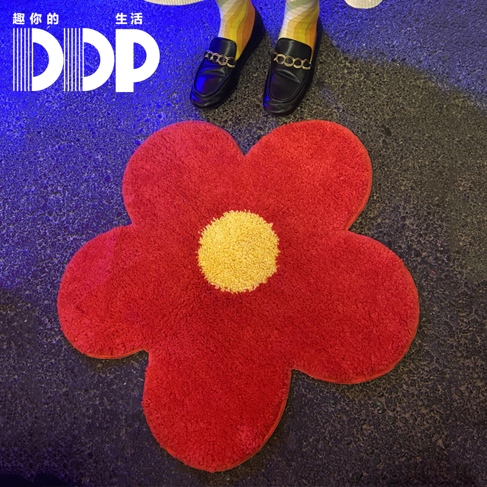 原创不规则花朵家用簇绒地垫