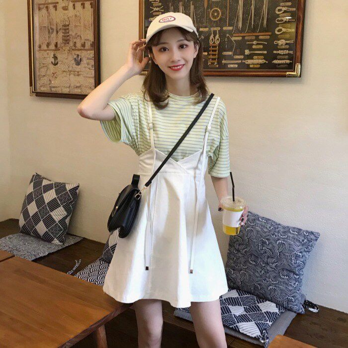 休閑套裝女裝夏季2019新款韓版時尚顯瘦條紋短袖T恤女+背帶半身裙在類目 女裝/女士精品, 套裝/學生校服/工作制服, 時尚套裝中 - 來自Buy2taobao.com提供專業的淘寶代購服務