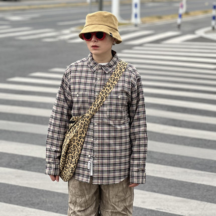 苏格兰格纹户外衬衫男潮春季百搭纯棉宽松格子上衣长袖休闲衬衣男