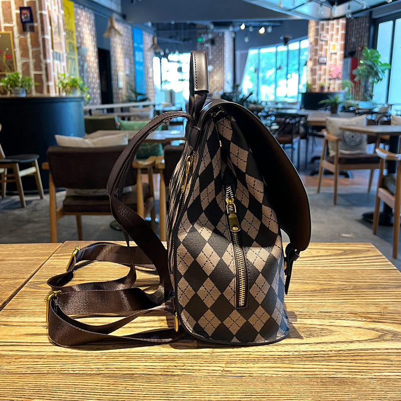LEATHER BACKPACK WOMENS 2024 NEW WOMENS HIGH-QUALITY TEXTURE PLAID PRINT HANDBAG WOMENS FASHION CASUAL BACKPACK
