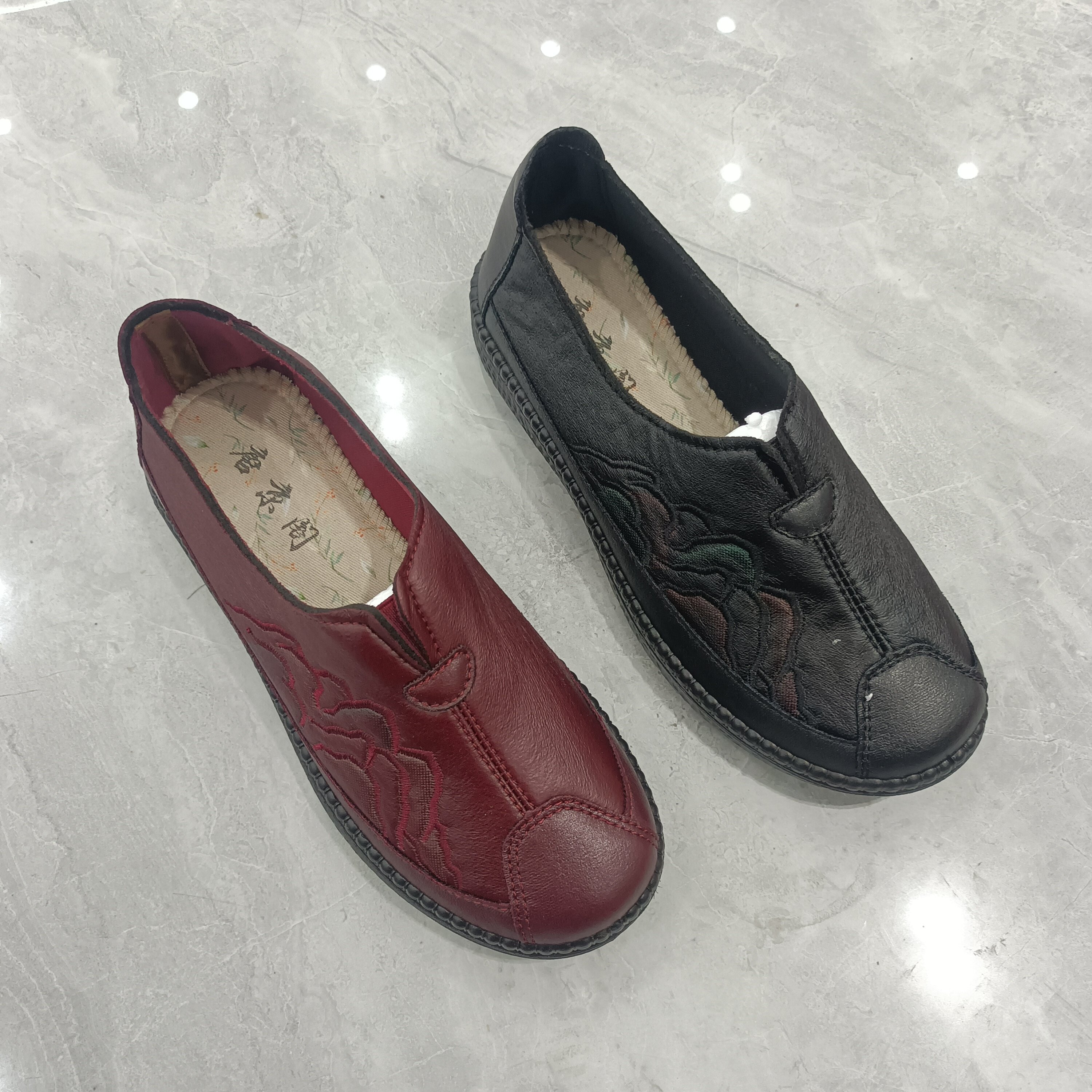 百年唐京阁老北京布鞋女2025春季新款妈妈鞋软底防滑老人鞋懒人鞋