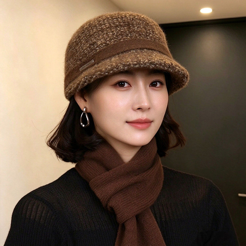 韩版复古毛绒帽子女秋冬季针织保暖马术帽显脸小宽檐鸭舌帽报童帽