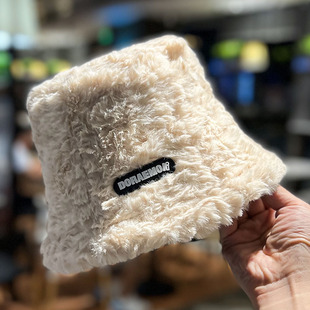 渔夫帽子女秋冬季2025爆新款百搭保暖仿羊羔毛绒显脸小盆帽大头围