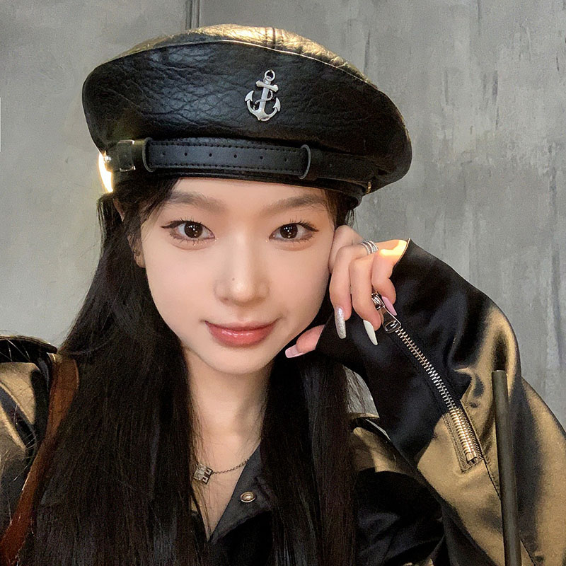 贝雷帽逛街休闲女秋冬季小铁标