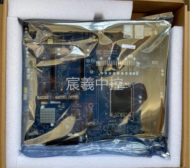 技嘉MW34-SP0 W680 DDR4 IPMI 支持12,13代 I7 I9 CPU 主板盒装