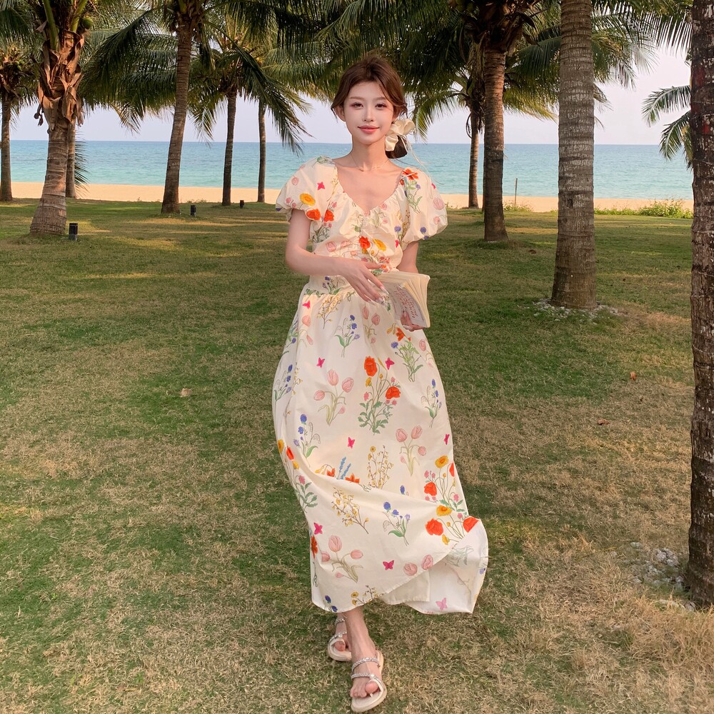 俏皮减龄收腰碎花连衣裙女夏2025新款甜美风爆款气质收腰显瘦长裙,女装连衣裙,茜茜公主