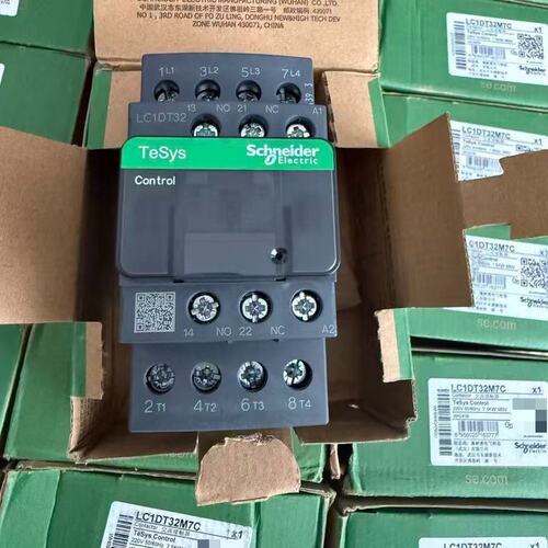 议价交流接触器LC1DT32M7CLC1D-T32M7CLC1DT32M7LC1D-T32M7