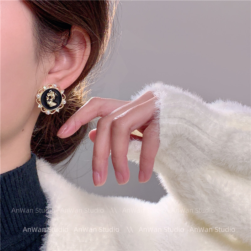 「缪斯女神」赫本风复古耳钉