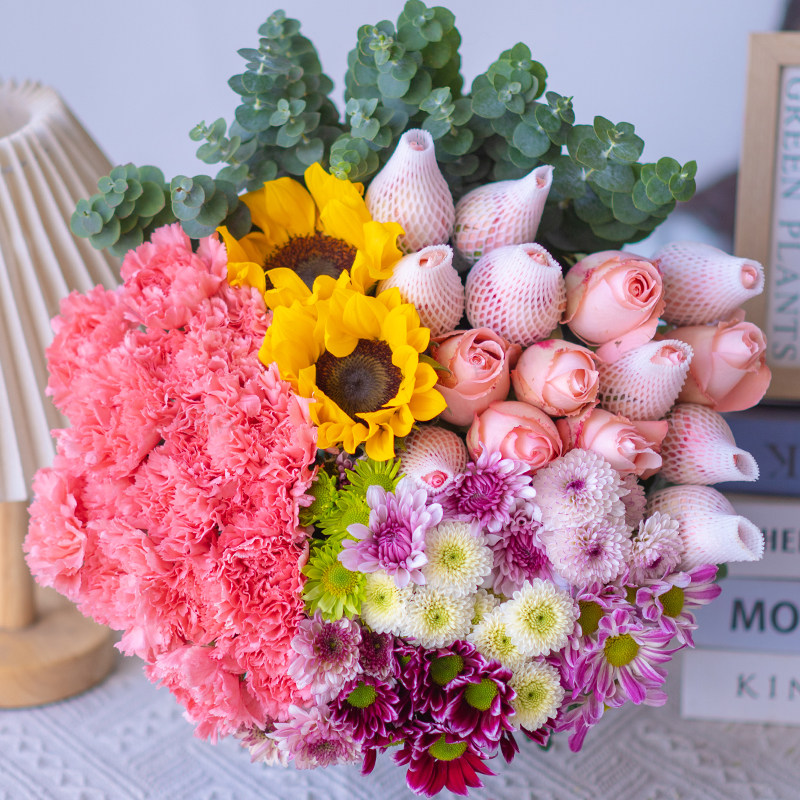 【爆款福利】粉玫瑰10枝+康乃馨10枝+混色小雏菊+向日葵+配草,鲜花速递/花卉仿真/绿植园艺,周期订阅鲜花,淘宝优惠券,粉丝福利购,淘宝优惠卷