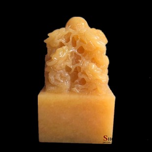 天然黄玉九龙玉玺印章摆件招财风水家居客厅办公室酒柜工艺品摆设