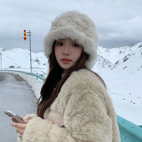 毛绒绒兔毛渔夫帽百搭时尚秋冬米白色水桶帽软糯保暖毛绒盆帽韩版