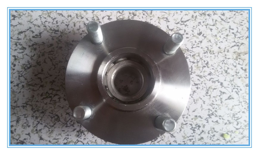 适用长安之星二代 2代 6363 S460 东风小康K17k07k02前轮轴承轮芯