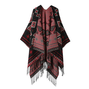 New ethnic tassel shawl, warm scarf 披肩旅行斗篷高个子穿搭