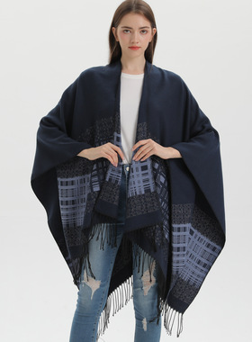 Ladies' shawl with four double-sided tassels, imitating sim