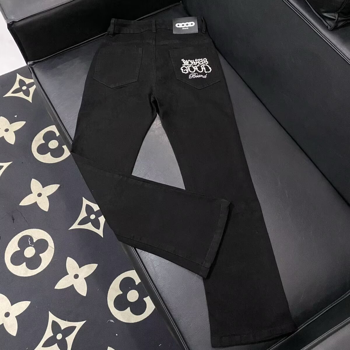 2025新款刺绣黑灰色牛仔裤男欧版修身显瘦弹力小脚春秋季情侣长裤