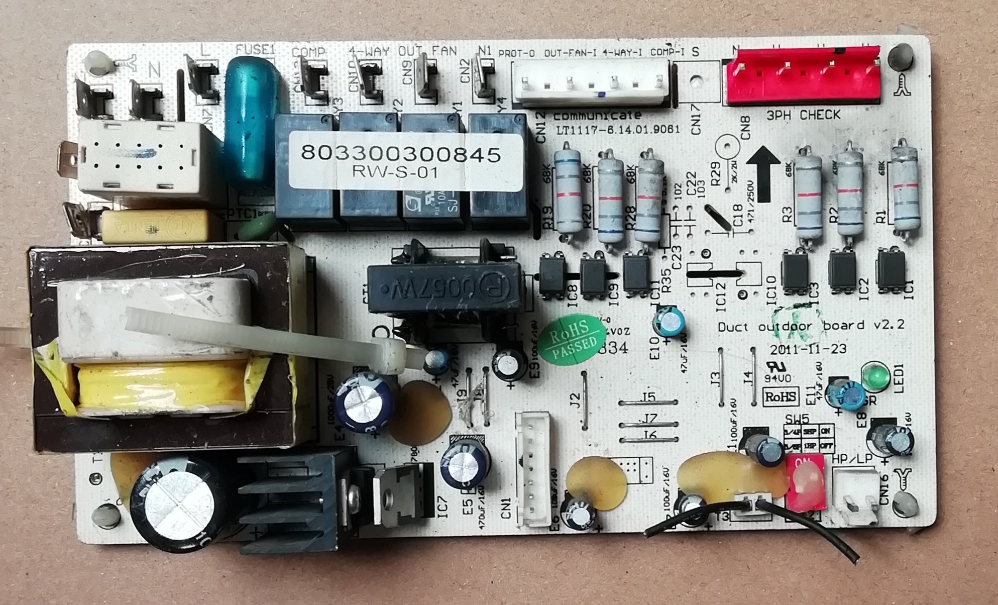 志高中央空调配件风管机电控电脑板rfd803300300845rw/s/01