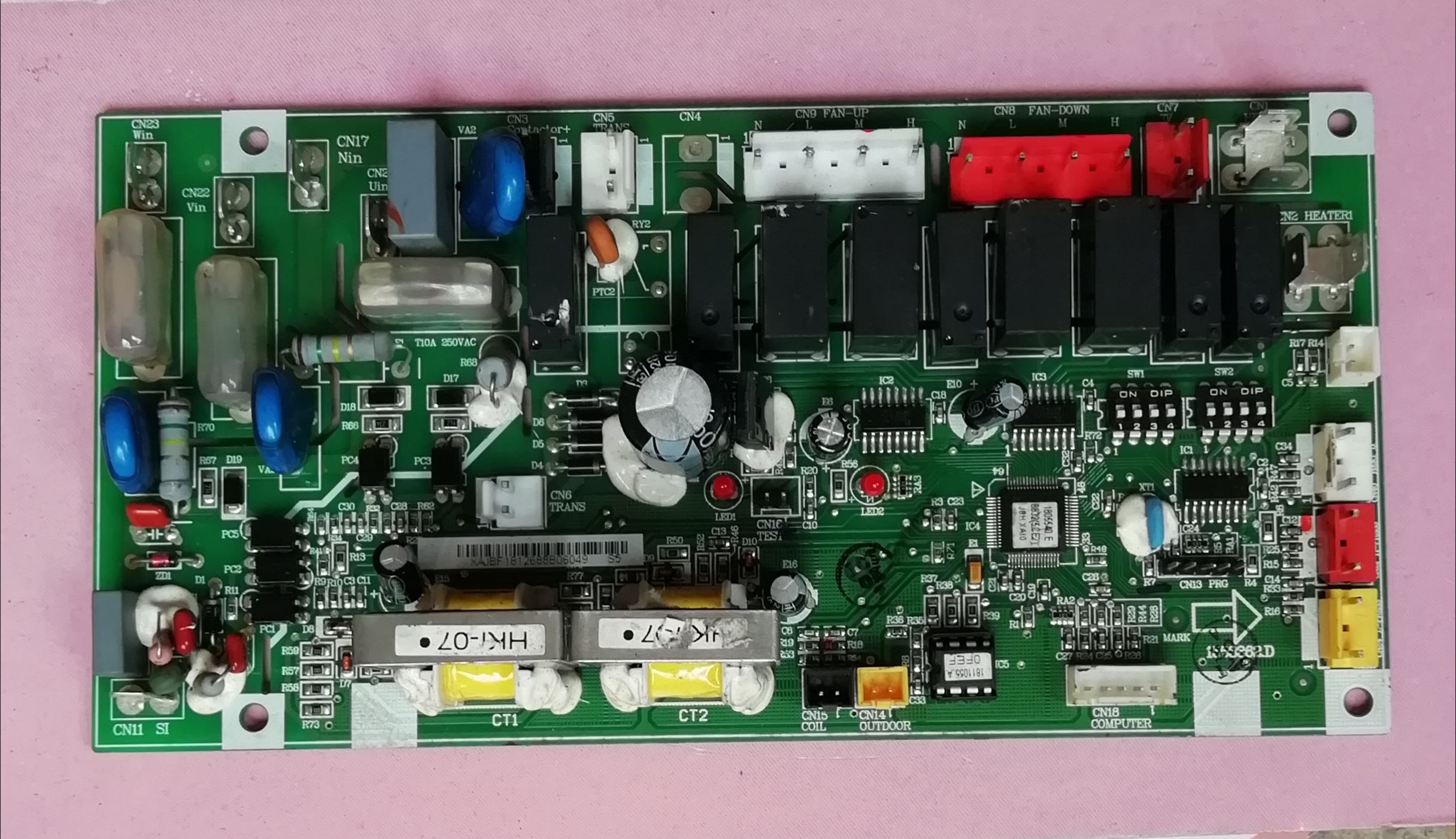 1556521 海信空调室外机控制板 1553362，D HUR-125W/S521