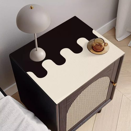 皮革桌垫床头柜垫子餐桌桌布新款