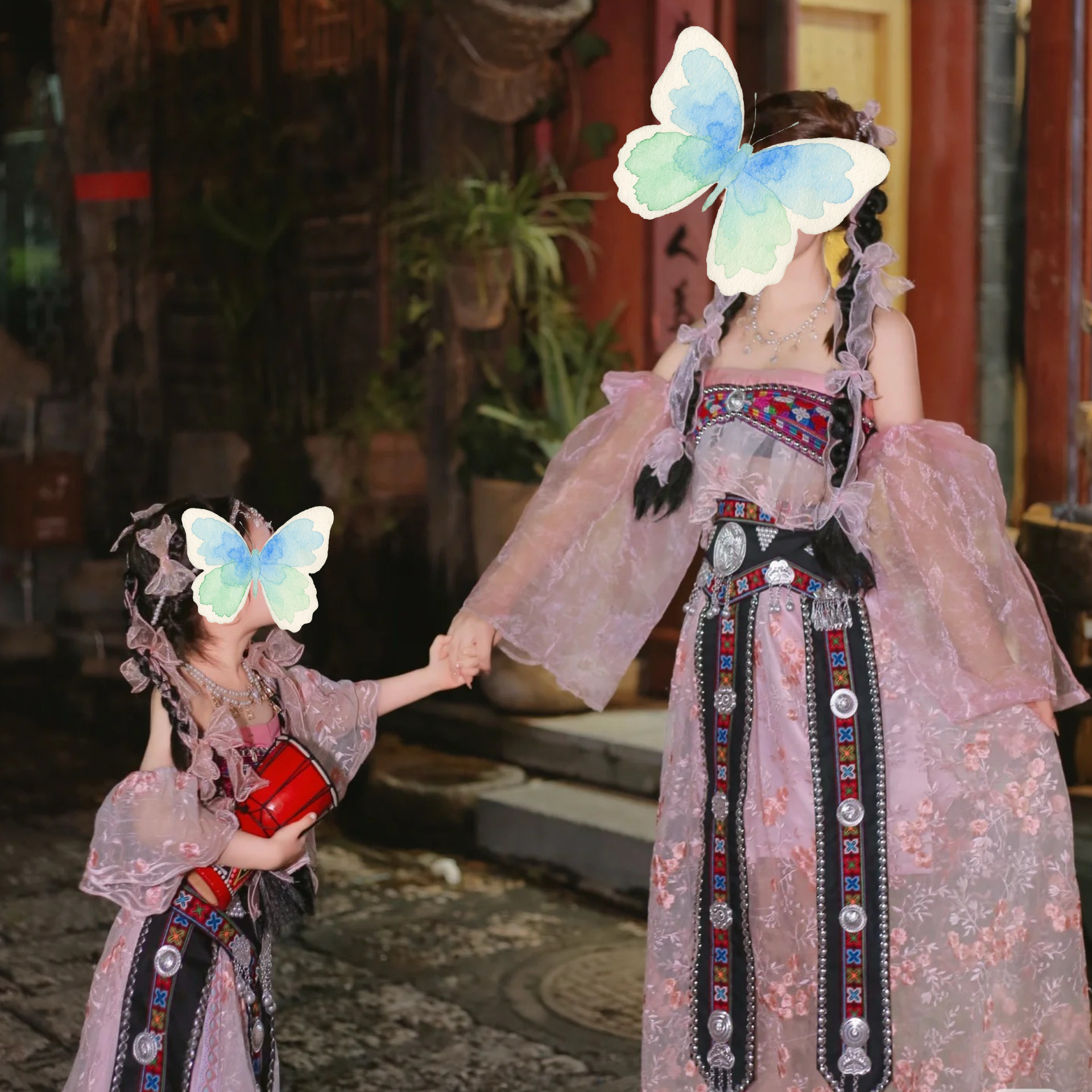黔兰民族服装哈尼族女装云南少数民族舞蹈服夏抹胸爱伲族套装写真