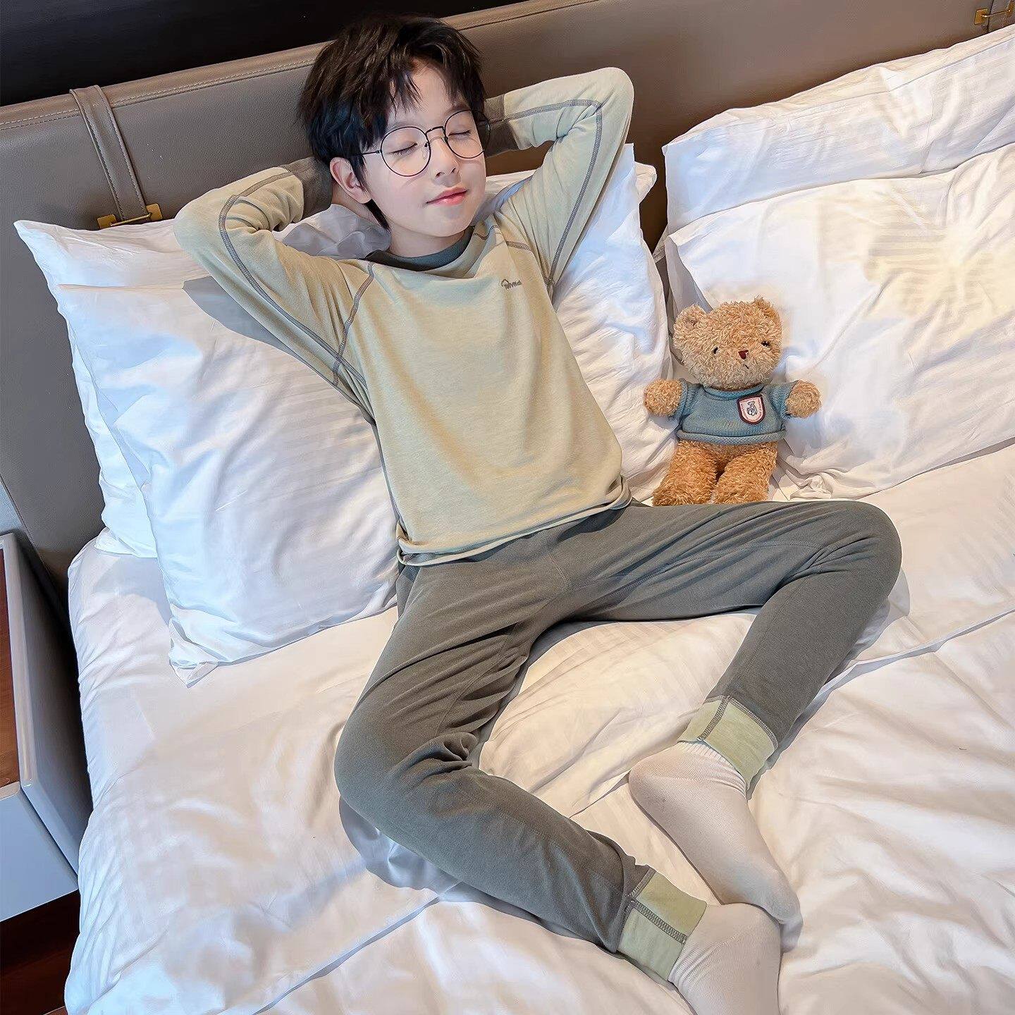 法国Uamtor男童冬季秋衣秋裤套装中大童无痕内衣抗菌保暖家居睡衣