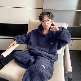 法国Uamtor男童冬季2025新款中大儿童加绒加厚保暖连帽家居服套装