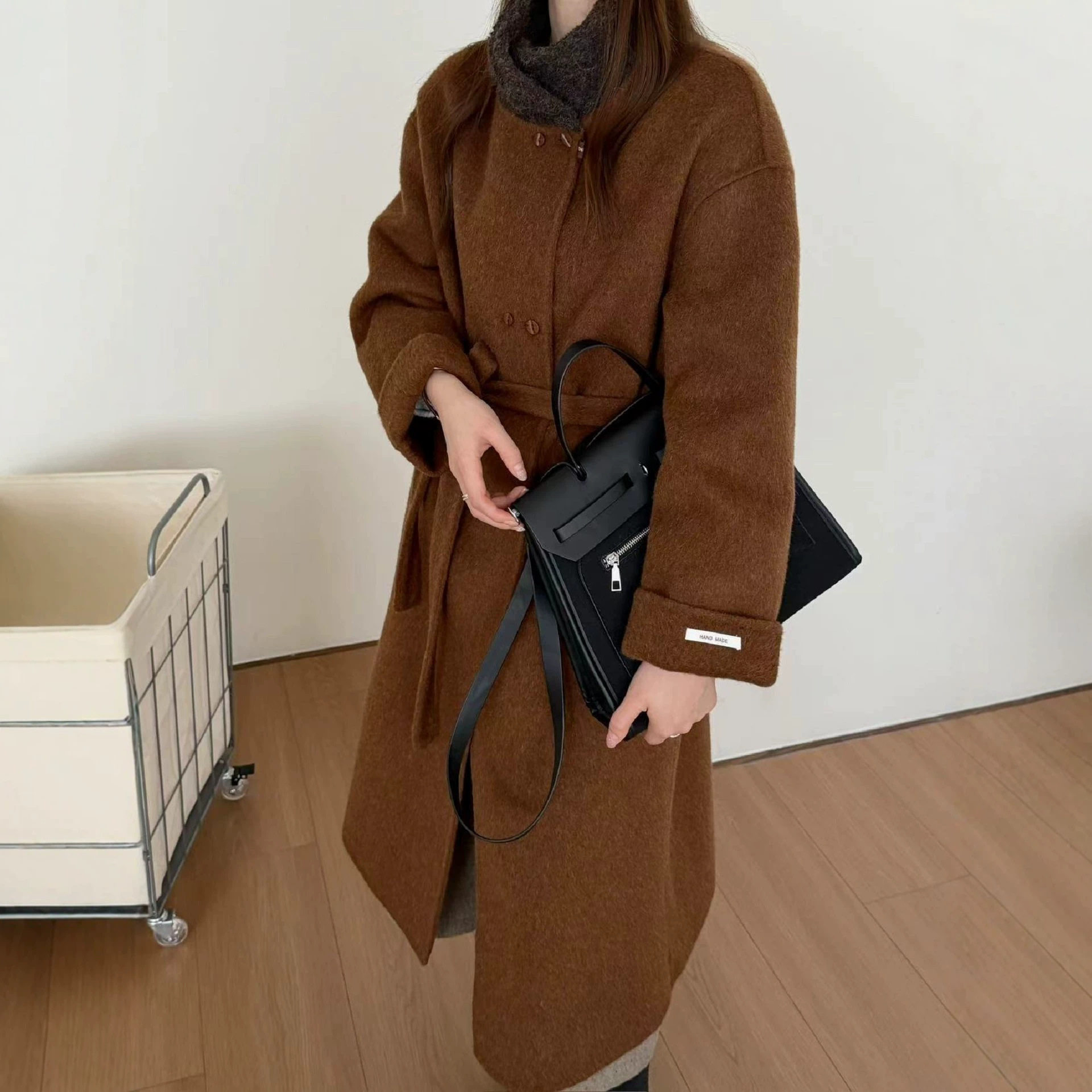 马海毛双面呢小立领宽松女大衣
