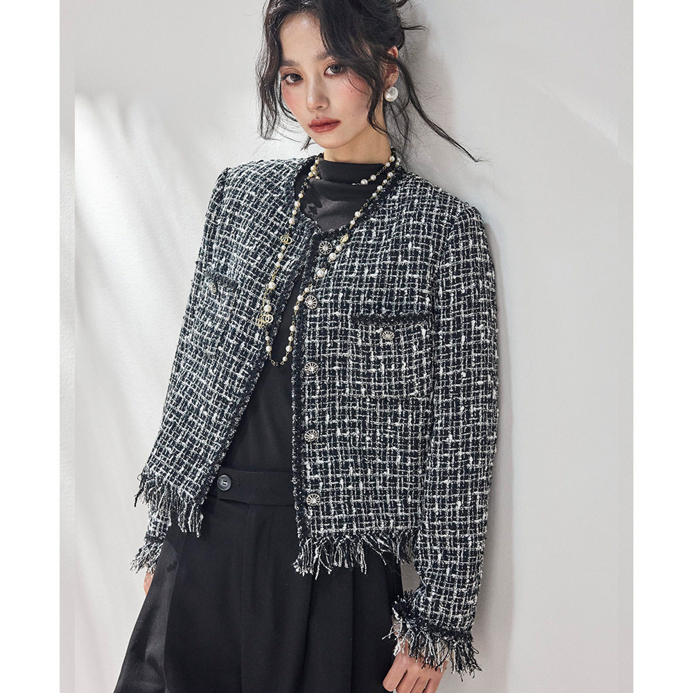 2026春新法式高级感黑白重工流苏棉小香风百搭短款气质外套,女装/女士精品,短外套,淘宝优惠券,粉丝福利购,淘宝优惠卷