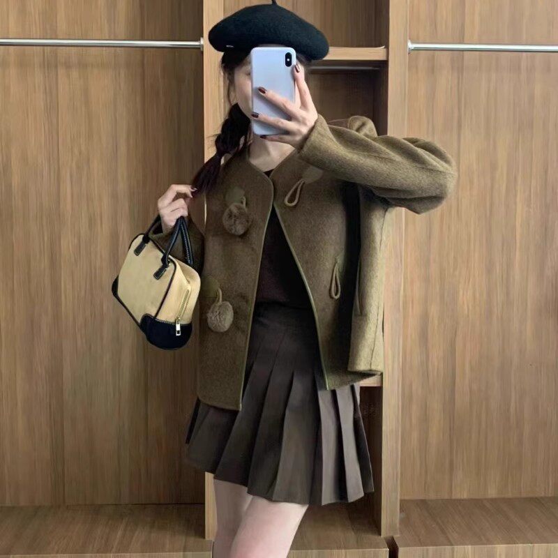 春季中式双面羊毛短款毛球大衣女