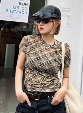 MC上衣女短袖2026年夏新品英伦格纹印花高弹薄纱修身圆领正肩T恤