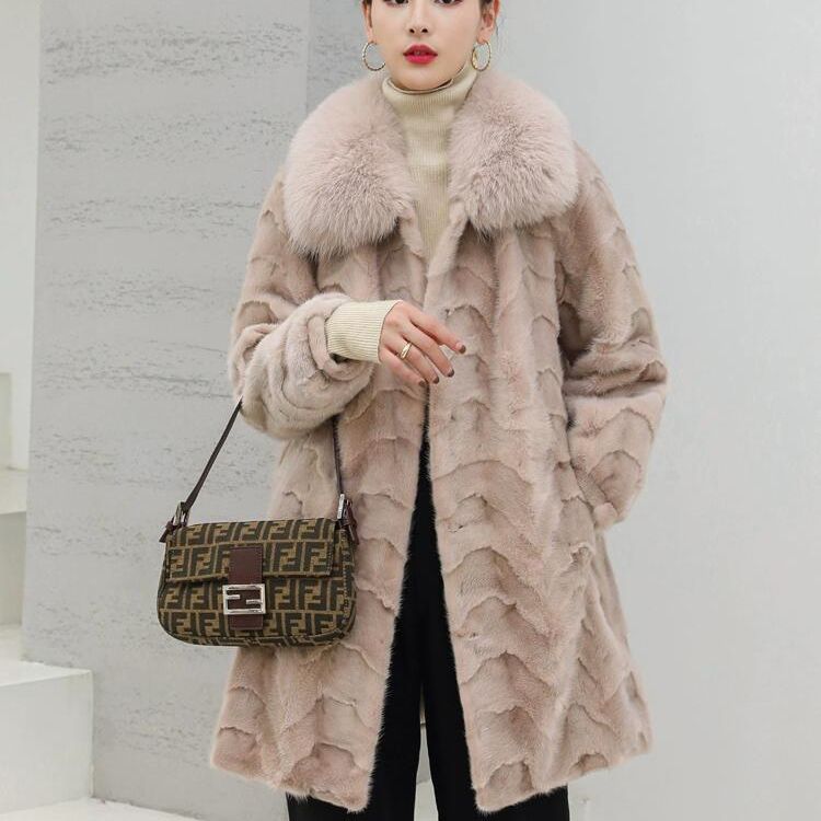 无注册商标貂皮大衣中长款