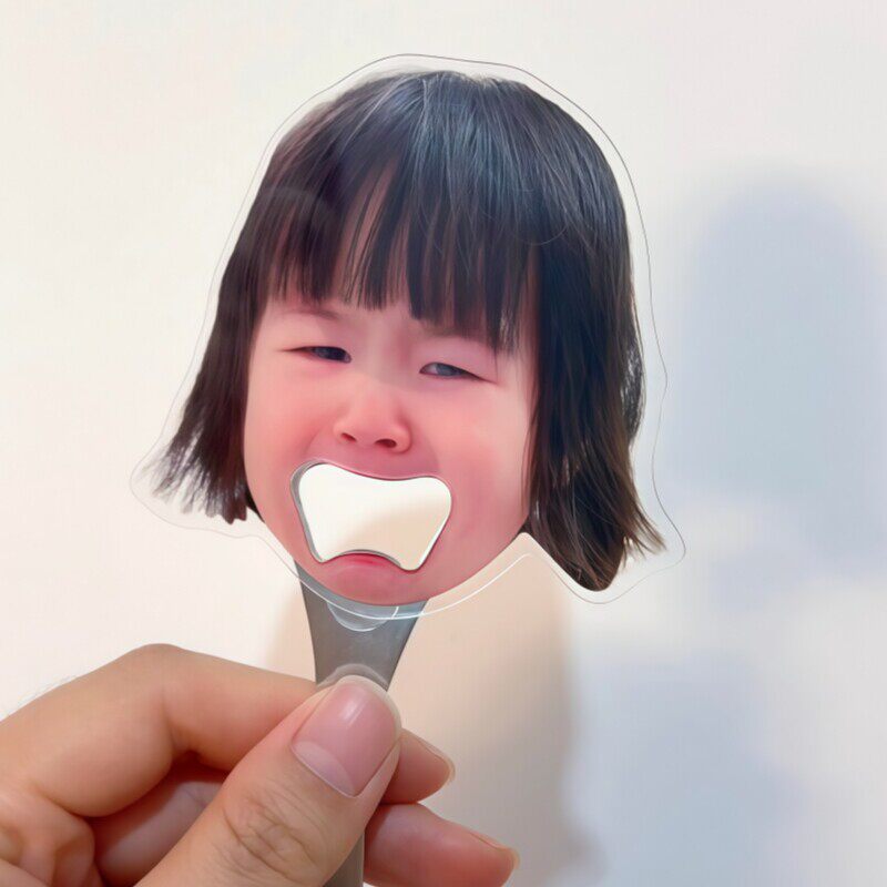 定制宝宝哭脸开瓶器亚克力磁吸冰箱贴啤酒起子家用多功能启瓶器