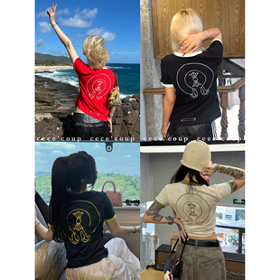 辣妹 cece 25FW 美式 新品 梵文马蹄印花拼色显瘦T恤 coup