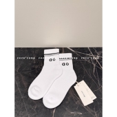 coup 字母印花中筒瑜伽袜 挖到宝了 cece 25ss 新品 女