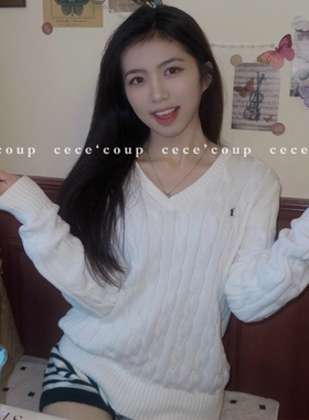 cece coup 穿搭界的神！10/02 新品 25FW 慵懒v领麻花长袖针织衫