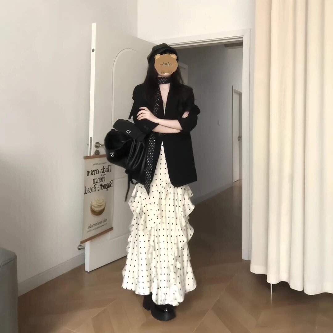 奥莱品牌外贸清仓春夏休闲黑色西装外套女波点荷叶边连衣裙两件套