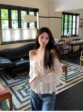 媚伦娜秋新款性感气质一字肩蕾丝拼接长袖T恤衬衫小众设计感上衣