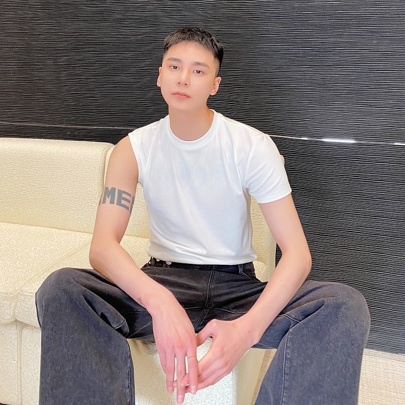 设计款个性半边设计圆领针织短袖T恤A246-3777-P60图片