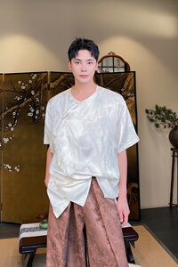夏季新中式缎面提花盘扣圆领短袖男女衬衣复古风衬衫6817P85图片