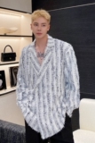 个性羽毛气质西服领长袖男衬衣潮流原创小众设计感上衣2461P105，男装西服，电商A246
