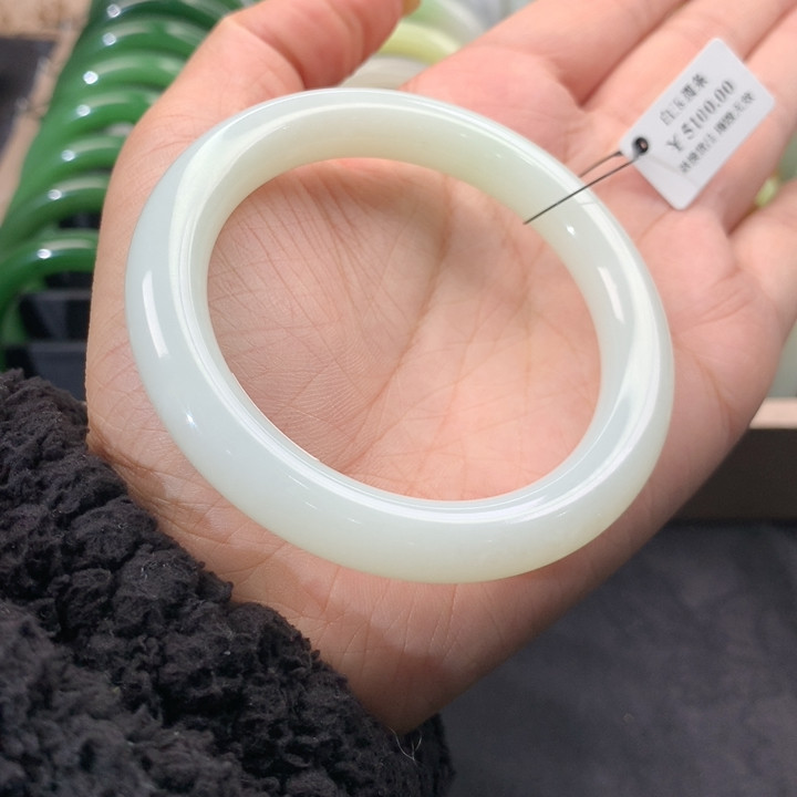 圆条 且末油膏白玉5455,珠宝/钻石/翡翠,手饰,淘宝优惠券,粉丝福利购,淘宝优惠卷