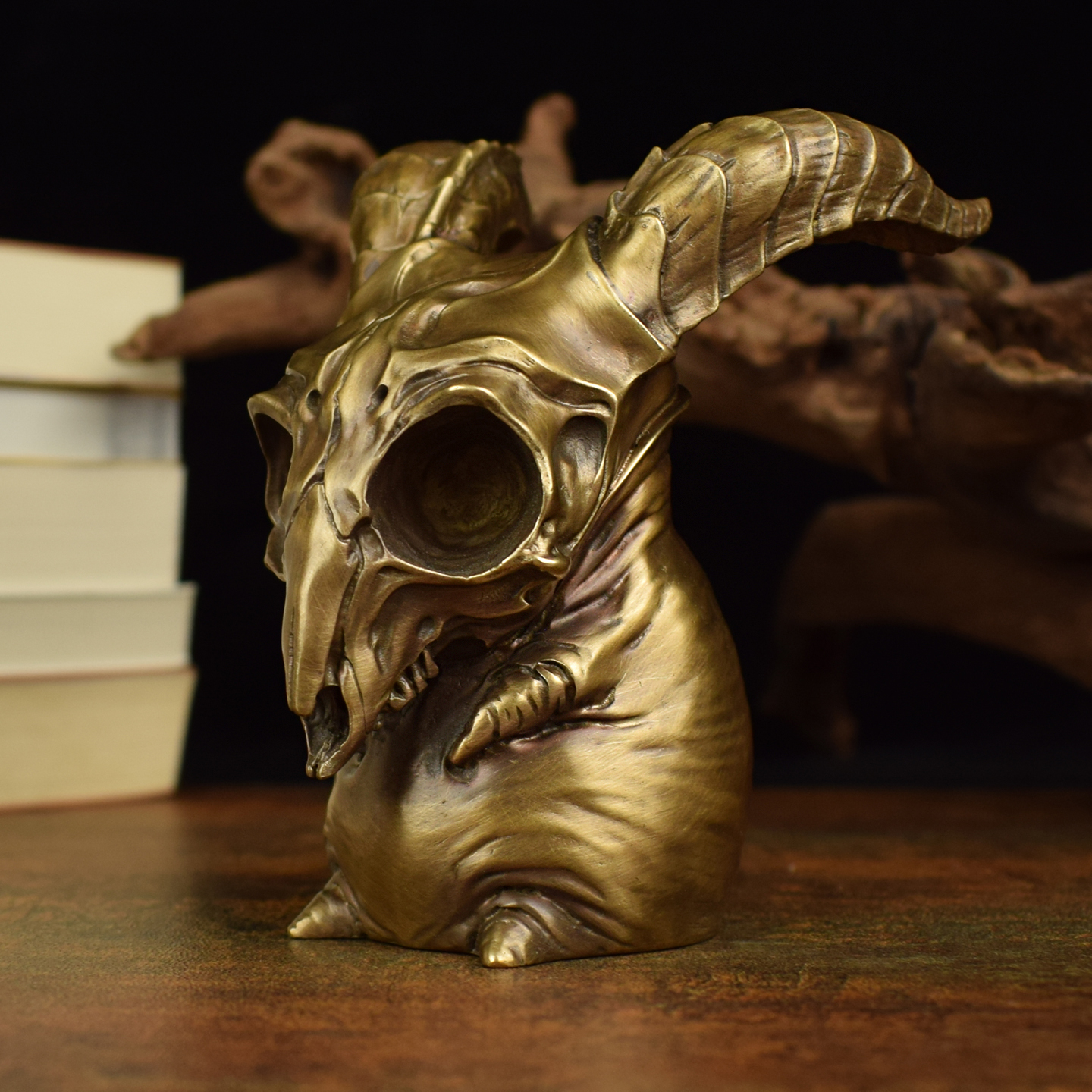 黄铜羊头怪手办模型桌面摆件礼品