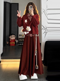 圣诞冬季穿搭红色针织连衣裙女巨好看的冬装一整套新年战袍掐腰裙