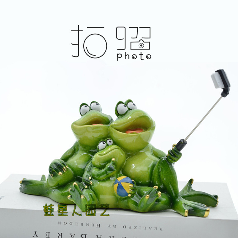 自拍青蛙一家三口桌面摆件电视柜可爱儿童房装饰品六一儿童节礼物