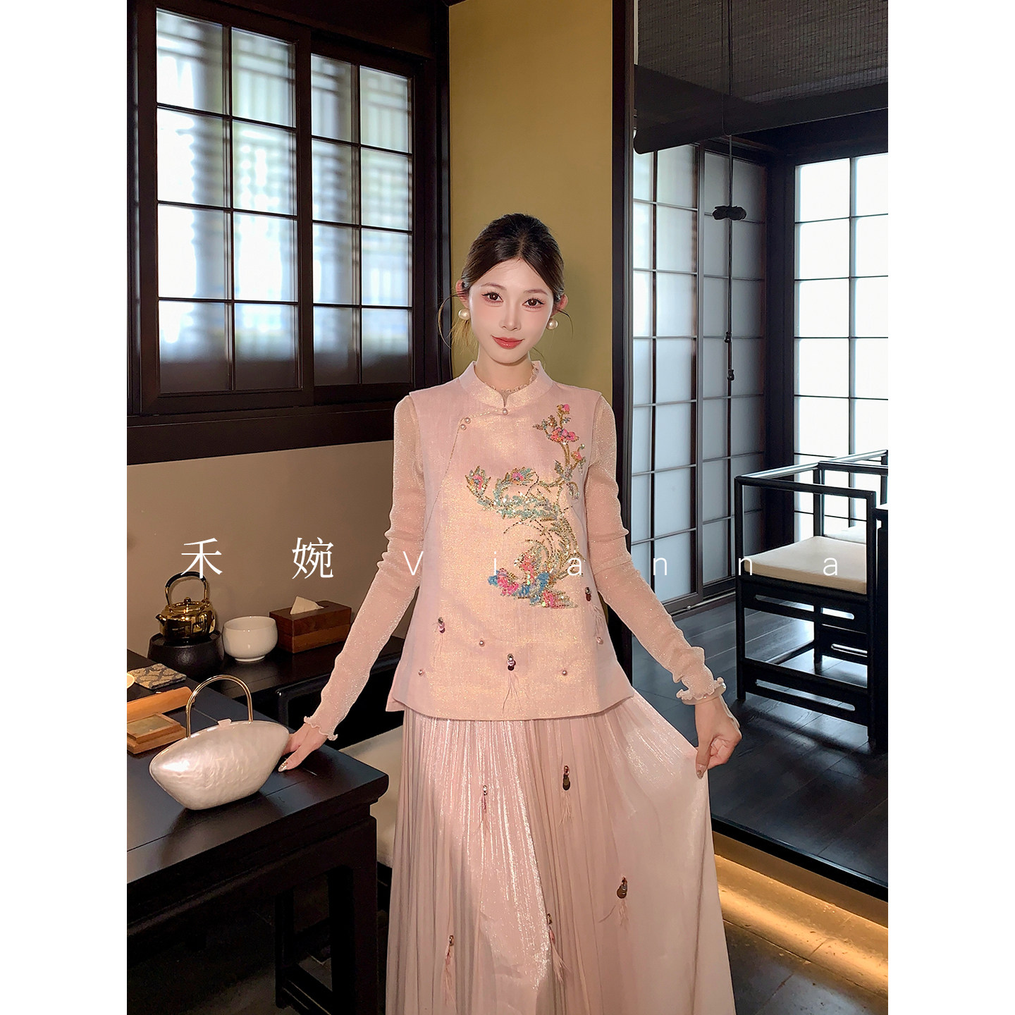 禾婉【与凤行】金丝亚麻法绣高级感新中式贵气重工刺绣国风马甲女图片