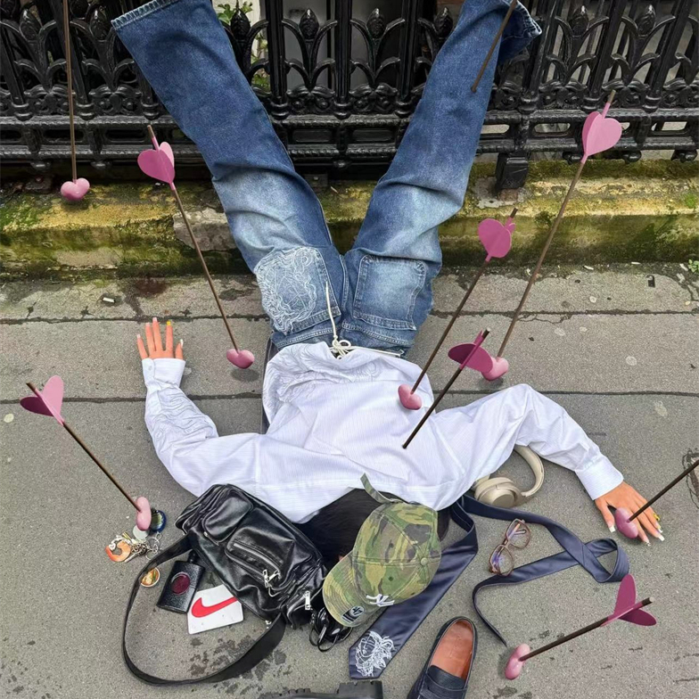 Derschutze维纳斯女神绣花牛仔裤