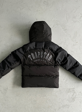 Trapstar Decoded Arch Puffer Jacket男士原创解码拱形河豚夹克